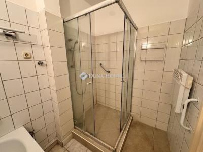 Eladó lakás Zalaegerszeg