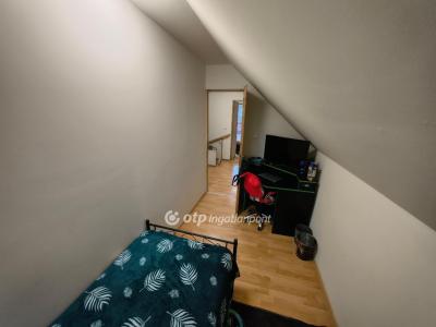 Eladó családi ház Balatonszemes