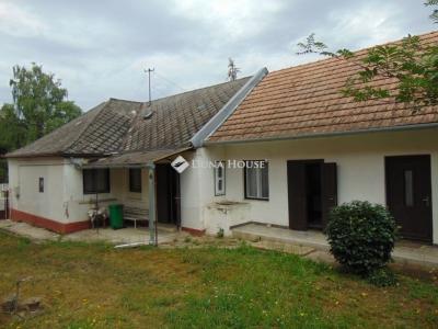 Eladó családi ház Hosszúhetény