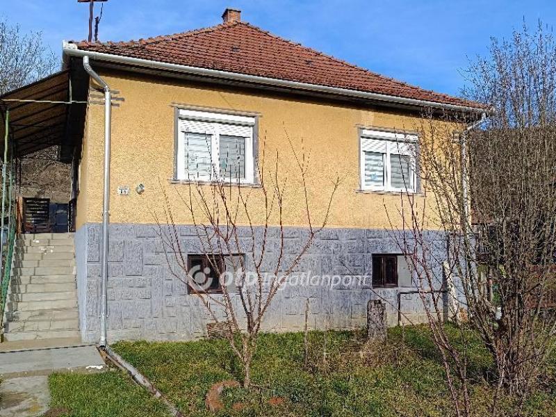 Eladó családi ház Fedémes