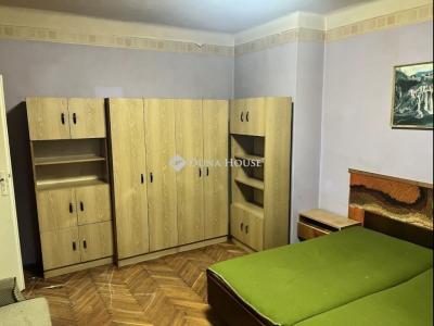 Eladó lakás Pécs