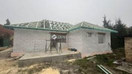 Eladó lakás Bicske