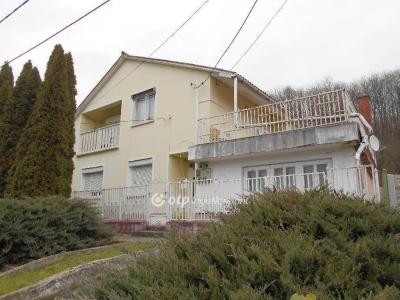 Eladó családi ház Ormosbánya