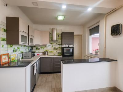 Eladó családi ház Tápiószecső