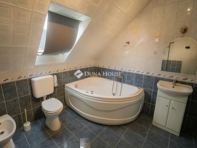 Eladó családi ház Tápiószecső