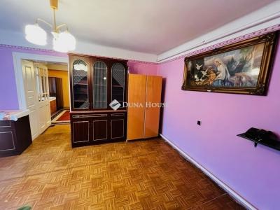 Eladó családi ház Tápiószecső