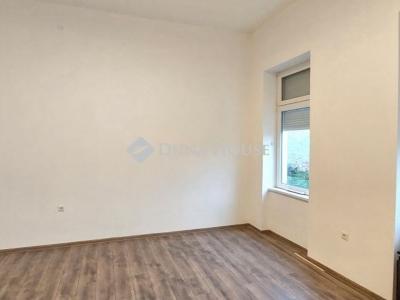 Eladó lakás Szombathely