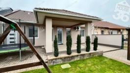 Eladó családi ház Kecskemét