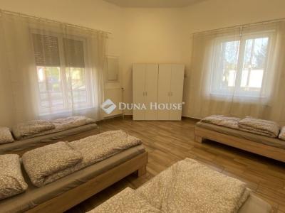 Eladó családi ház Budapest