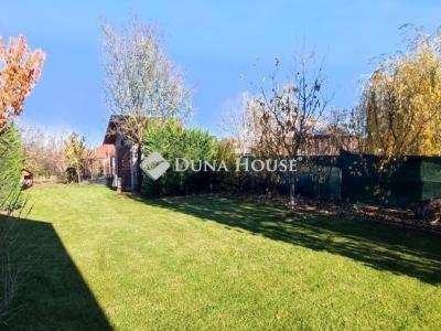 Eladó családi ház Isaszeg