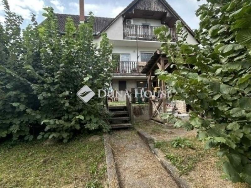 Eladó családi ház Mende