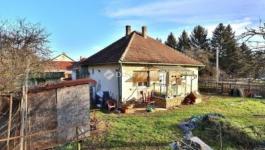 Eladó családi ház Bénye