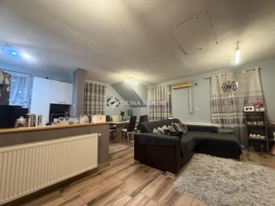 Eladó lakás Vecsés