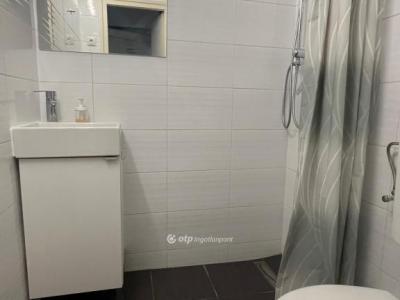 Eladó lakás Harkány