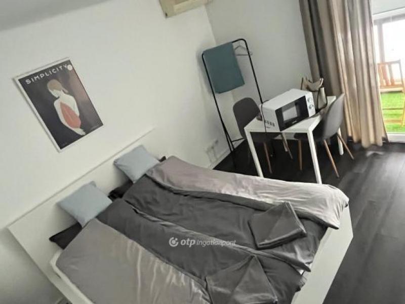 Eladó lakás Harkány