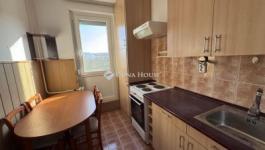 Eladó lakás Komló