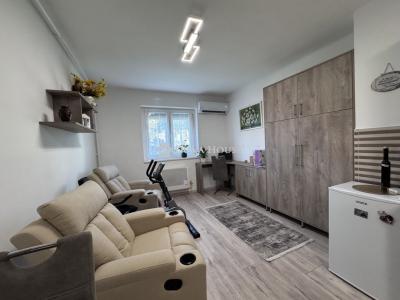 Eladó lakás Komló