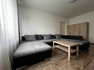 Eladó lakás Debrecen