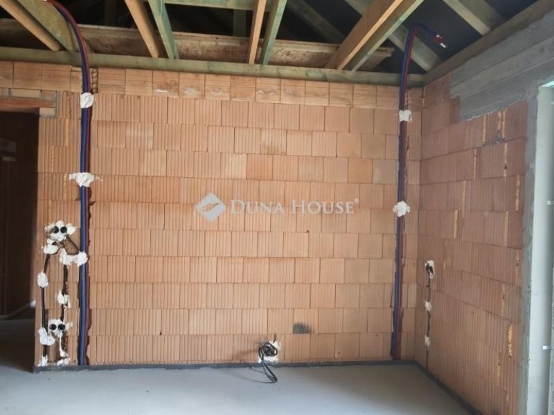 Eladó ikerház Csobánka