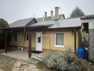 Eladó családi ház Albertirsa