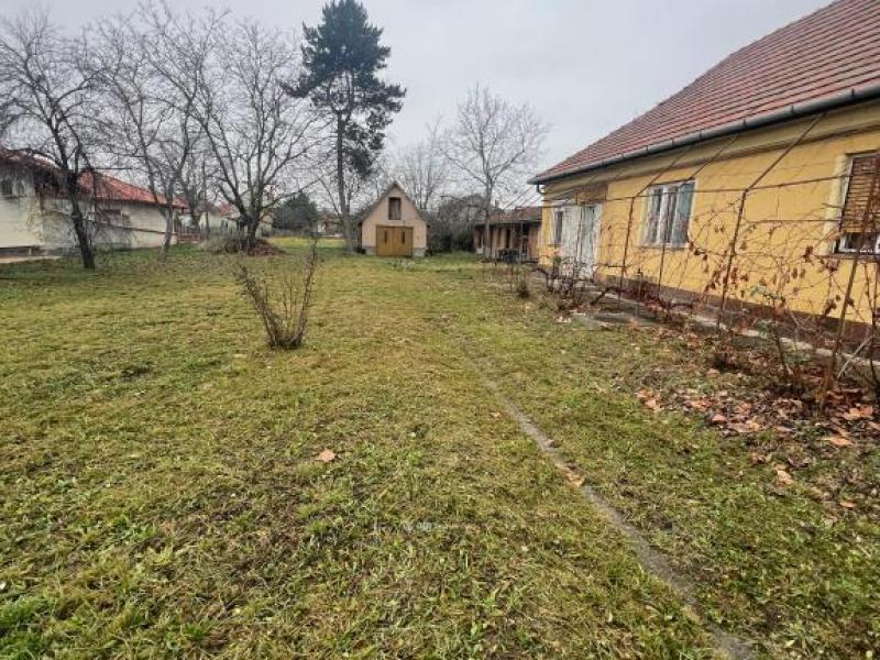 Eladó családi ház Mezőkövesd