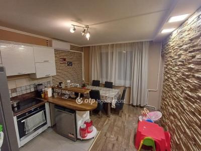 Eladó lakás Nyíregyháza