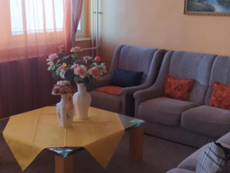 Eladó lakás Tamási