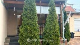 Kiadó családi ház Pécs