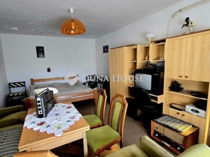 Eladó házrész Pécs