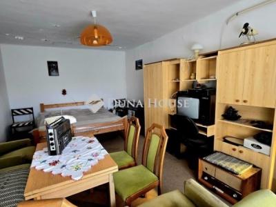 Eladó házrész Pécs