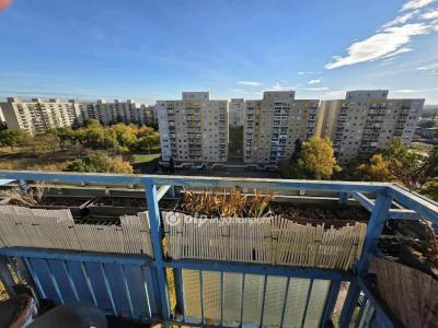 Eladó lakás Debrecen