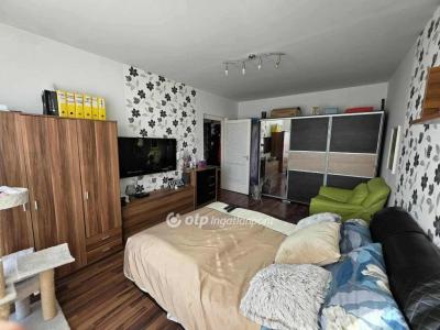 Eladó lakás Debrecen