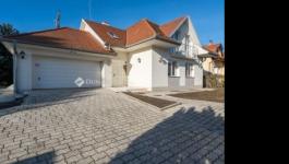 Eladó családi ház Budaörs