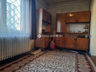 Eladó családi ház Budapest