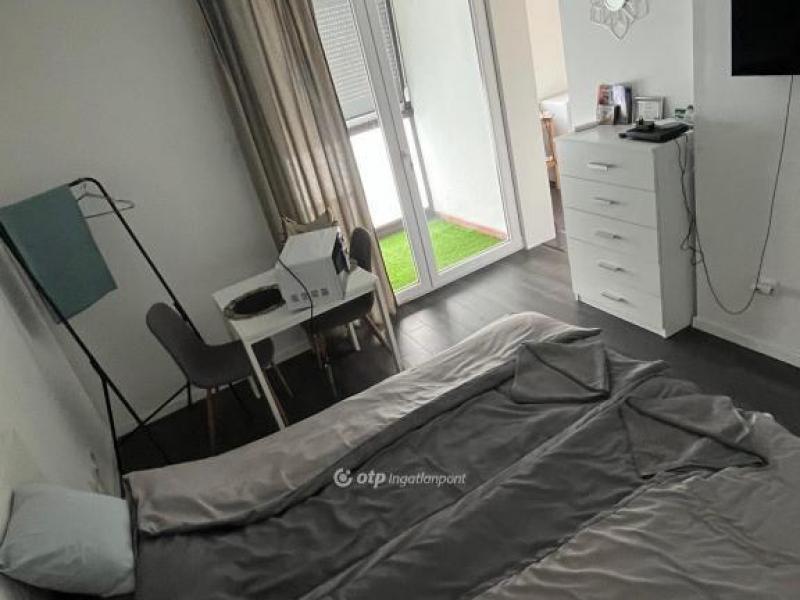 Eladó lakás Harkány
