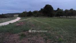 Eladó lakóövezeti telek Hárskút