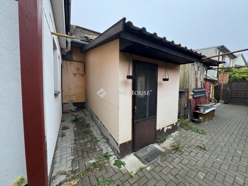 Eladó lakás Kecskemét