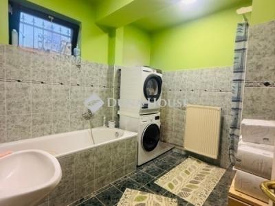 Eladó családi ház Vecsés