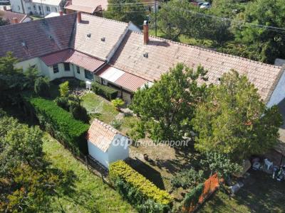 Eladó családi ház Homokbödöge