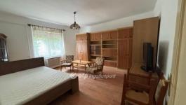 Eladó családi ház Pápa