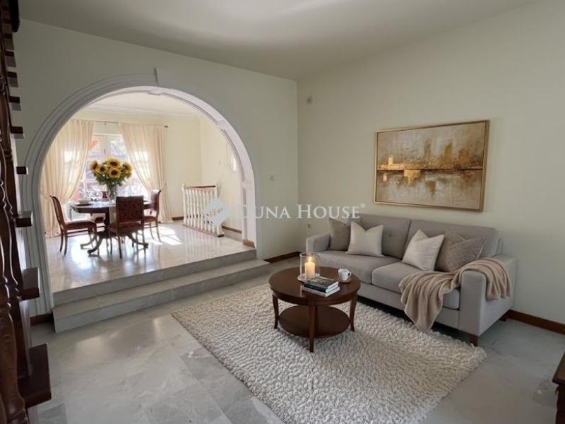 Eladó családi ház Budapest