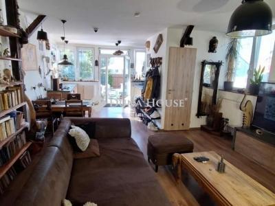 Eladó családi ház Budapest