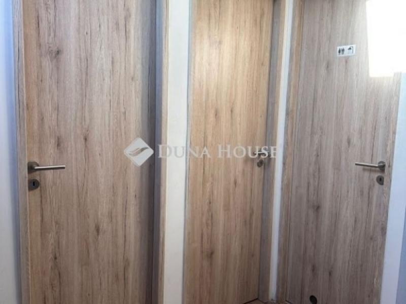 Eladó családi ház Budapest