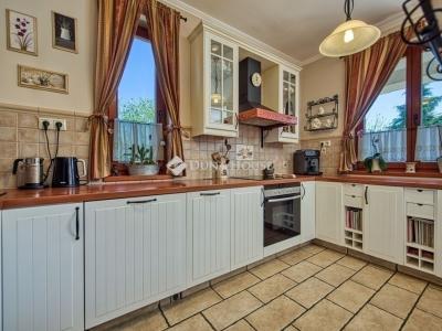 Eladó családi ház Szentendre