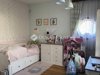 Eladó családi ház Budapest