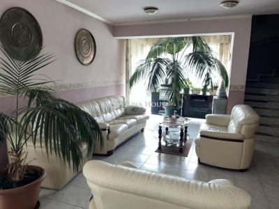 Eladó ikerház Szentendre