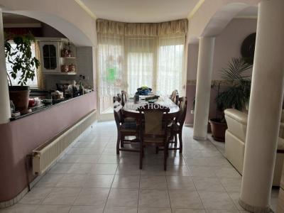 Eladó ikerház Szentendre