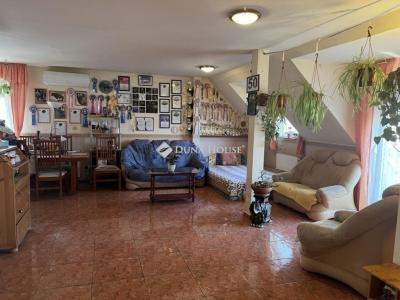 Eladó ikerház Szentendre