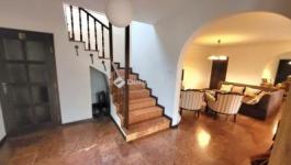 Eladó családi ház Budapest