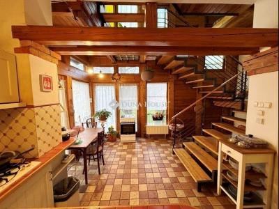 Eladó családi ház Budapest